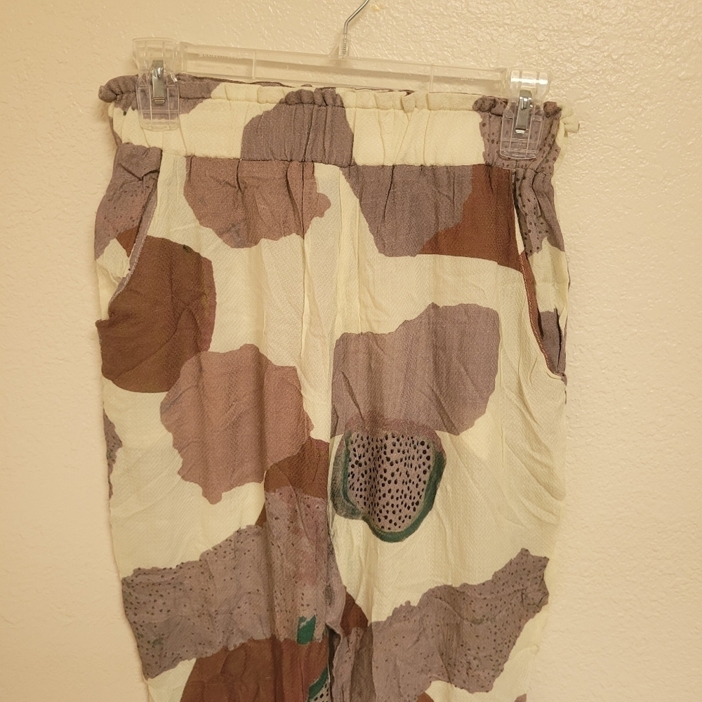 Maria Stanley Camo Print Rayon Pants - Picture 3 of 6